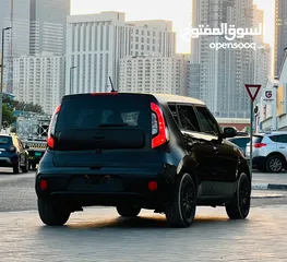  10 KIA SOUL  USA MODEL 2019  1600CC   km 39000