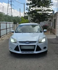  3 فورد فوكس 2013 للبيع كاش فقط