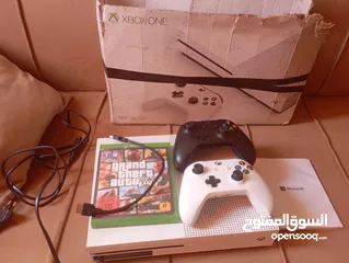  2 XBOX ONE مع ايدتين تحكم