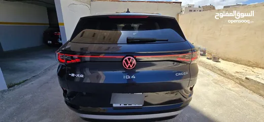  12 2024 ID 4 crozz pro piano black برو بيانو بلاك عداد زيرو كفالة اتوهب 6 سنوات أو 100 ألف كيلو متر