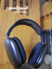  2 Apple Airpod max
