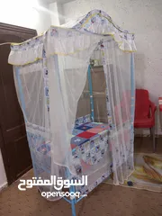  2 سرير اطفال مع فرشة للبيع استعمال سنه فقط جديد