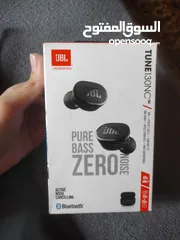  1 JBL Tune 130NC TWS