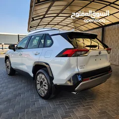  6 TOYOTA RAV4 XLE HYBRID- BLACK EDITION-2024-صنع ياباني