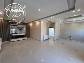  3 شقق أرضية وطوابق مختلفة وأخير مع روف جديدة للبيع الشميساني مساحات 165م & 245م بأسعار مميز جداً امكان