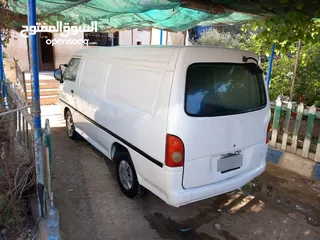  2 هونداي لون ابيض