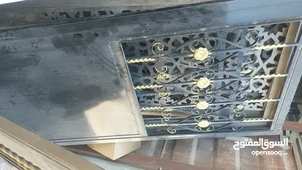  14 بواب شبابيك مطابخ مراجيح  بواب سحاب ماكنات خياطه ماكنات طباعه ماكنات تصوير وثائق خزانات ستيل