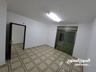  3 شقة لعائلة متوسطة اوعرسان جدد