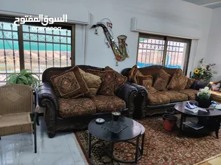  28 شاليه فخم ومزرعه جاهزه ضمن كومباوند مزارع خاصه شاليهات مميزه منطقه عنيبه جرش