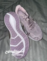  1 Nike downshifter