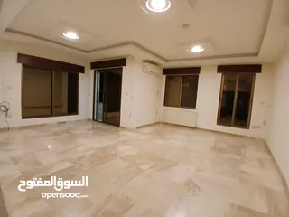  1 شقة للايجار في دير غبار
