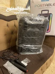  12 سماعة حفلات BT Speaker .. 15 inch  لا سلكية .. جديدة جدا استعمال مرة واحدة فقط . التواصل عبر الواتس