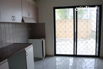  13 شقة طابقية ومطلة بمساحة 350 م2 للإيجار في منطقة حيوية وهادئة في الماصيون