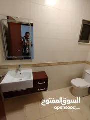  16 شقه فارغه للايجار ضاحيه الامير راشد + 4 نوم + 220 متر + غرفه خادمه+