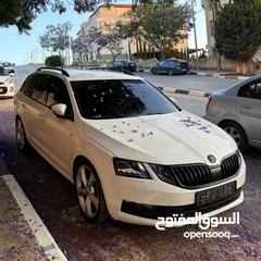  14 سكودا اوكتافيا ستيشن 2019