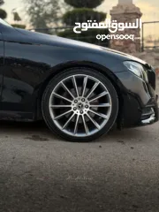  8 مرسيدس بنز E200 AMG موديل 2018 بالرخصه اصل برايفت عداد 100 الف يد 3 رخصه تامين سنه فحص فوق الممتاز
