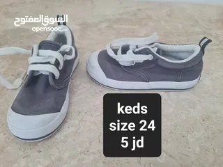  16 أحذية رياضية ويومية ورسمية