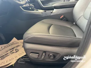  7 Toyota Rav4 2023 XLE Premium
