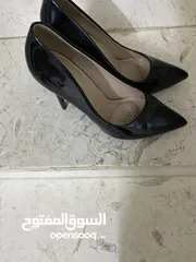  7 فستان اسود طويل حلو للمحجبات كتير مع شنتتين اسود وكحلي غير مستعملات أبدا