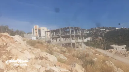  6 بيت عظم للبيع  مكون من ثلاثة طوابق عظم للبيع  عجلون الهاشميه  اطلاله بانوراما  قرب التلفريك