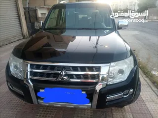  1 متسبيشي باجيرو 2016 للايجار الاسبوعي والتوصيل لباب البيت