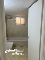  23 شقة ارضية للبيع