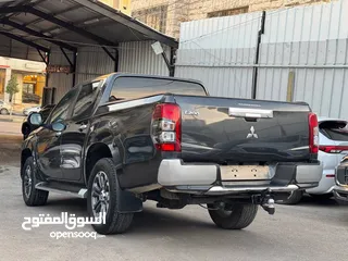  7 ميتسوبيشي L200 بسعر مغري