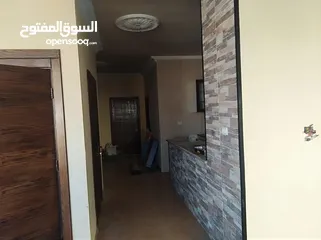  9 عمارة للبيع 3 طوابق بسعر مغري جدا