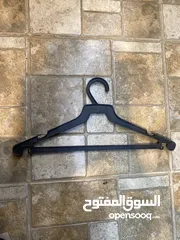 1 علاقات ملابس بلاستيك