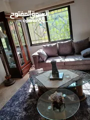  14 شقه ارضيه للبيع