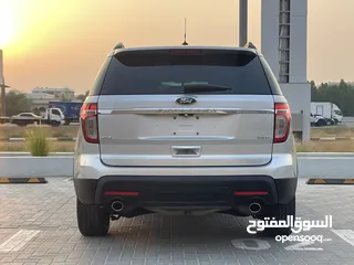  5 Ford Explorer XLT  2014 - GCC - Perfect Condition