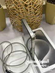  5 ايفون 15برو ماكس بحالة الوكالة