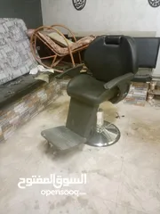  2 كرسي حلاقخ بحالت الوكاله