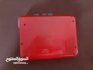  4 راديو ومسجل صغير