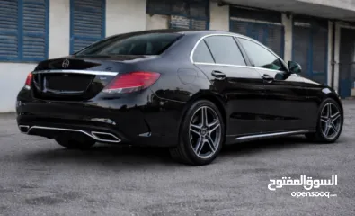  2 Mercedes Benz C180 AMG