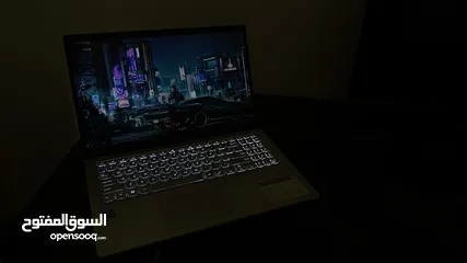  1 Laptop from asus   لابتوب من اسوس للبيع او البدل ب ايباد او ماك