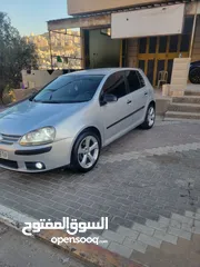  2 جولف MK5 2005 السياره شركة  سعر حرق في مجال 32