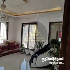  12 شبه قصر للبيع في أجمل مناطق الجبيهة بسعر لقطة تصلح للسكن أو مقر ديوان