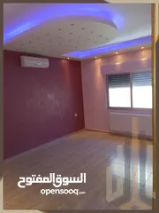 14 شقة طابق ثاني للبيع في شارع مكة  خلف شركة ابو خضر مساحة 160م