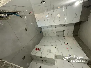  8 بلاط.........