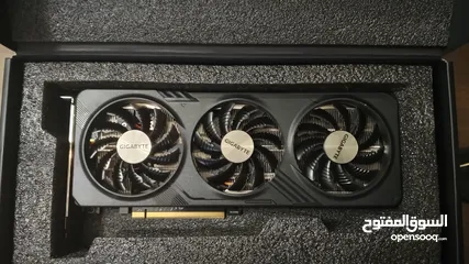  2 RTX 4060 GIGABYTE GAMING OC 8 GB