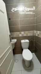  9 شقه بالجندويل للبيع