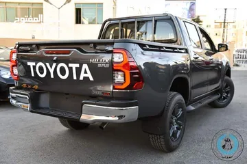  7 عداد زيرو وارد وكفالة الشركة 3 سنوات Toyota Hilux 2023