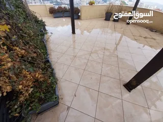  26 شقة غير مفروشة للإيجار 375م2 ( Property 19249 )-175072681