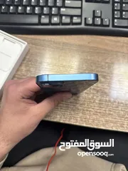  3 بحالة ممتاز جداًIPhone 13 للبيع نسبة البطارية (%76)