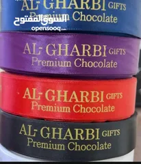  16 نسخ كتيبات كتالوجات ومجلات ملون برشور فلير كرت أعمال