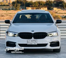  2 BMW 2020 530i