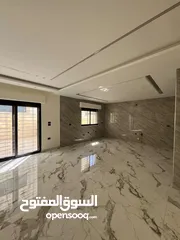  1 بأفخم التشطيبات الفندقية و في اجمل طريق المطار قرب كلية لومينوس
