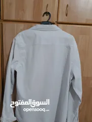  2 قميص ابيض ( 5 دنانير فقط)