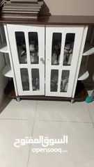  2 سرير اظقال ودولاب كوفي  خشبي ب400